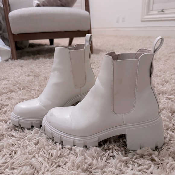 COPY - Steve Madden white booties! - Picture 1 of 5